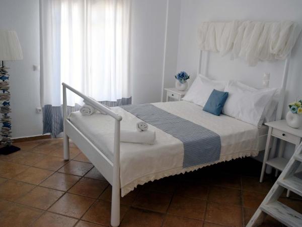 Santorini Mesotopos : photo 2 de la chambre deluxe dome with private balcony with sea view