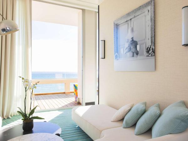 Mondrian Cannes : photo 1 de la chambre suite signature - terrasse - vue mer