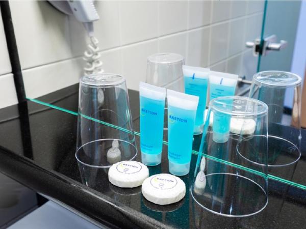 Bastion Hotel Utrecht : photo 2 de la chambre chambre lit king-size standard