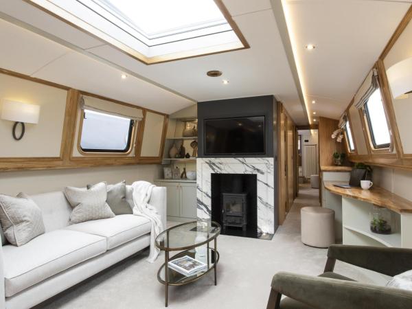 Luxus Hausboot am Pichelssee - Madame President : photo 1 de la chambre mobile home