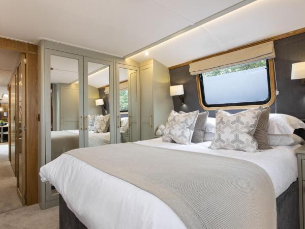 Premium Hausboot am Pichelssee - Madam President : photo 7 de la chambre mobile home