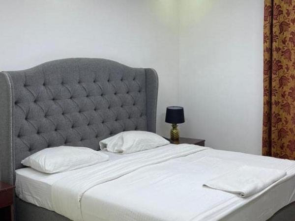 فندق الخليج للشقق الفندقية GULF HOTEL APARTMENTS : photo 1 de la chambre chambre double avec balcon