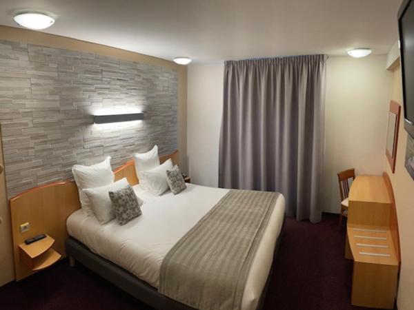 Hôtel Saint Georges : photo 8 de la chambre chambre lit king-size - vue sur montagne