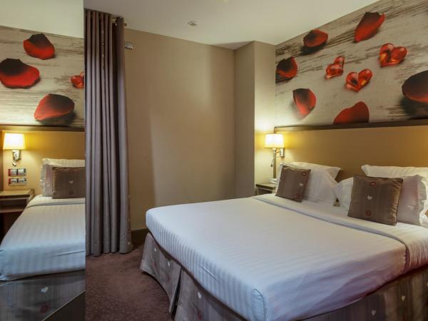 Hotel Elysa-Luxembourg : photo 3 de la chambre chambre double ou lits jumeaux standard