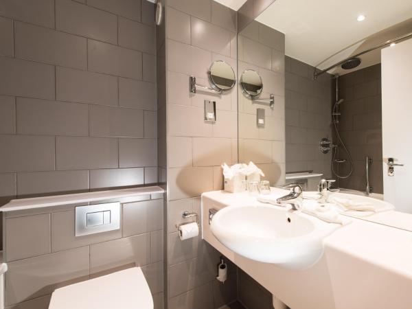 Holiday Inn Edinburgh Zoo, an IHG Hotel : photo 5 de la chambre chambre premium