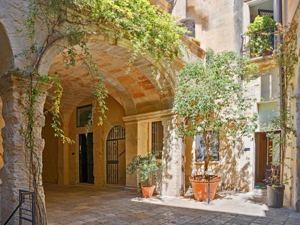 Palazzo Personè Dimora Storica : photo 8 de la chambre petite chambre double