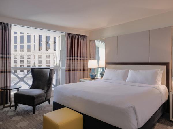 Caesars Palace Hotel & Casino : photo 1 de la chambre suite studio lit king-size exécutive julius - vue sur strip - non-fumeurs