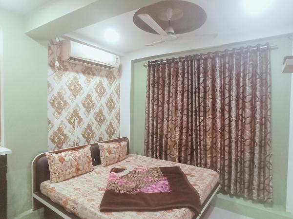 HOTEL KARNAWATI PALACE : photo 2 de la chambre chambre double deluxe