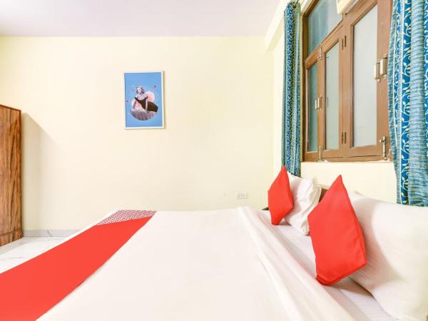 Flagship 74192 Vishwakarma Palace : photo 8 de la chambre chambre triple classique