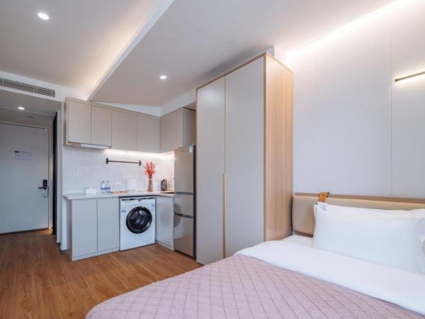 Ketangjian Hotel - Shanghai Railway Station Baoshan Road Subway Station : photo 1 de la chambre chambre standard lit queen-size