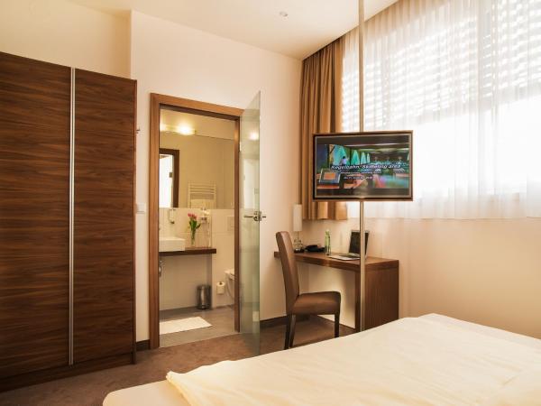 Hotel Römerstube : photo 3 de la chambre chambre double/lits jumeaux confort