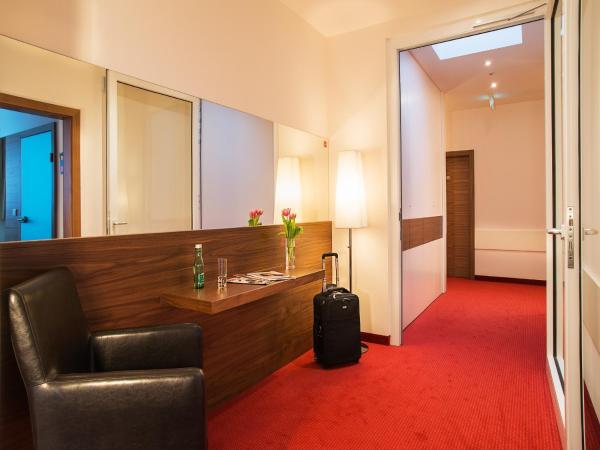 Hotel Römerstube : photo 6 de la chambre chambre lits jumeaux/double standard