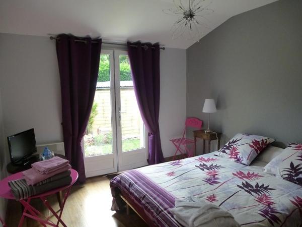 Villa Alluro : photo 4 de la chambre 2 chambres doubles adjacentes avec salle de bains commune 