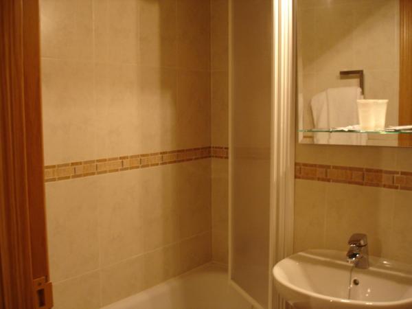 Hostal Puerta Bonita Vista Alegre : photo 2 de la chambre chambre double ou lits jumeaux