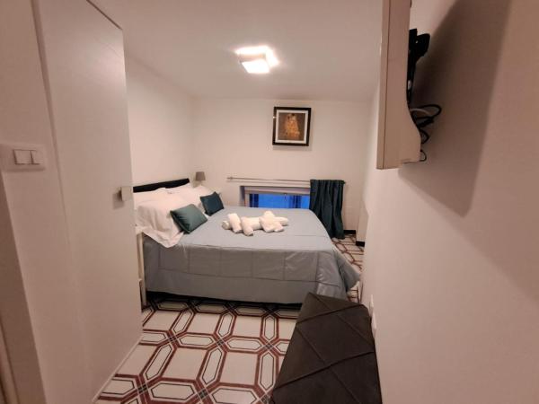 Dimora Vico Storella : photo 3 de la chambre chambre familiale