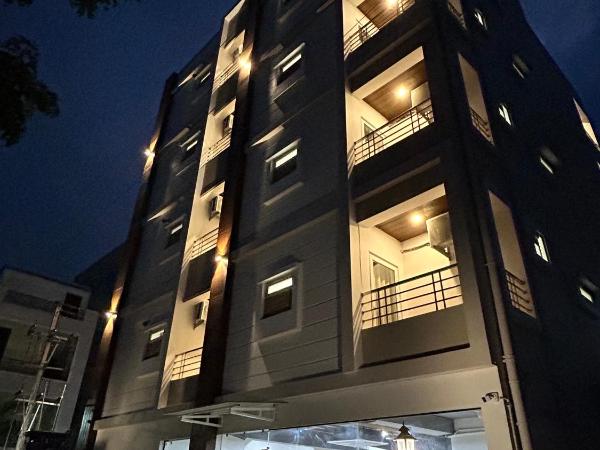 Palladium Luxury Suites Financial District Unit II : photo 6 de la chambre studio avec balcon 