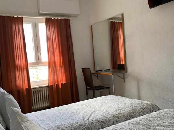 Hotel Garni Montaldi : photo 2 de la chambre chambre lits jumeaux