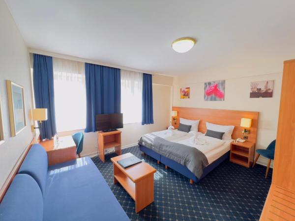 Elbbrücken Hotel : photo 4 de la chambre chambre familiale
