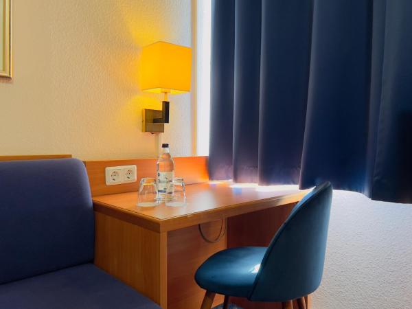 Elbbrücken Hotel : photo 5 de la chambre chambre familiale