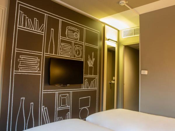 ibis Paris Bercy Village : photo 4 de la chambre chambre standard 2 lits simples