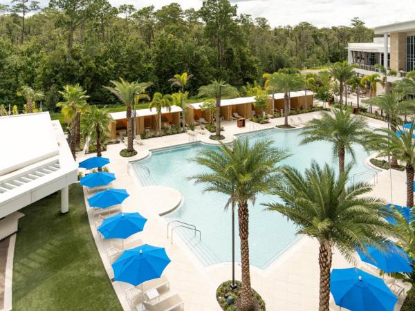 JW Marriott Orlando Bonnet Creek Resort & Spa : photo 2 de la chambre chambre 2 lits queen-size deluxe - vue sur piscine