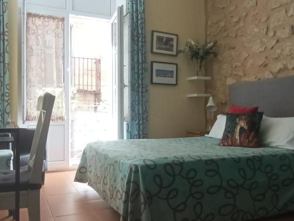 Pensión Alicante San Nicolás : photo 1 de la chambre chambre double avec salle de bains privative