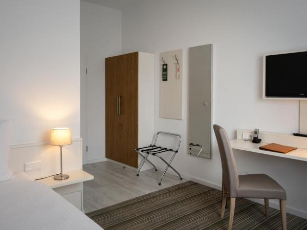 Hotel Astra : photo 4 de la chambre chambre simple affaires