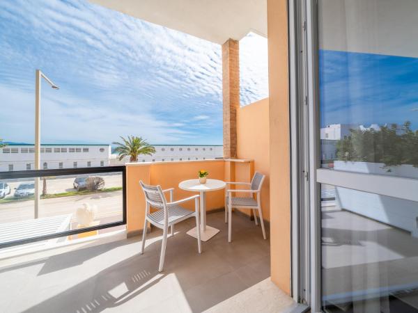 Poseidon Rooms : photo 5 de la chambre chambre double deluxe avec balcon - vue sur mer