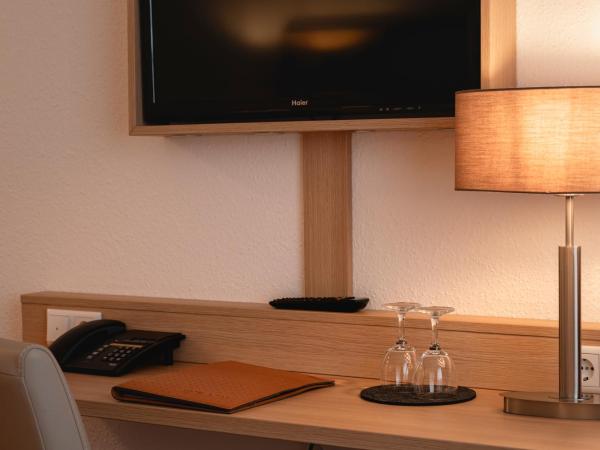 Hotel Astra : photo 10 de la chambre chambre double confort