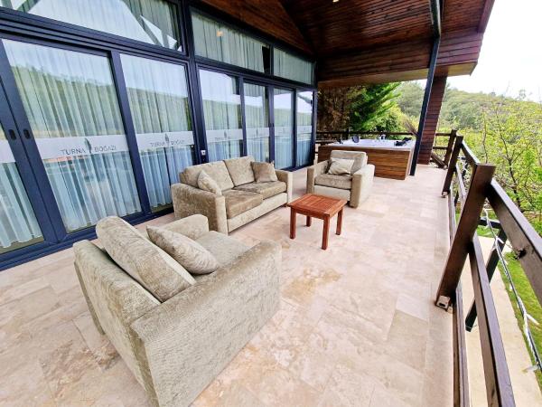 Turnaboğazı Çiftlik Evleri : photo 7 de la chambre suite lit king-size