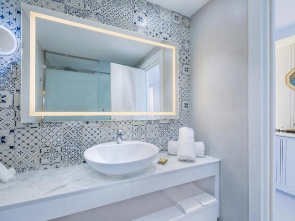 Hilton Skanes Monastir Beach Resort : photo 5 de la chambre chambre avec 2 lits doubles - vue sur piscine ou jardin