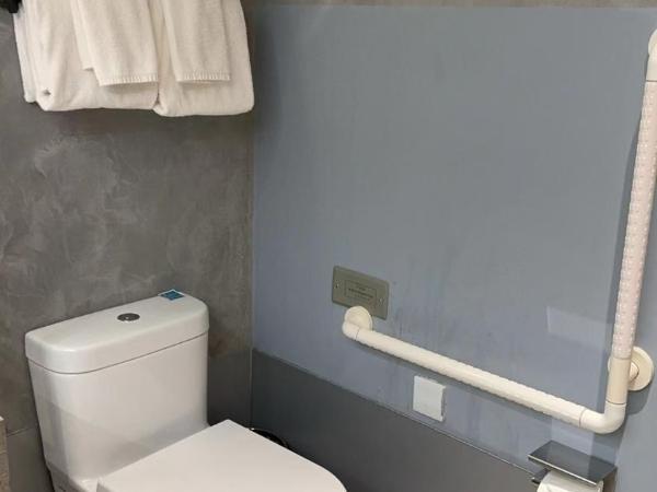 Holiday Inn Express Beijing Shijingshan Parkview, an IHG Hotel : photo 5 de la chambre chambre lits jumeaux standard pour personnes À mobilité réduite