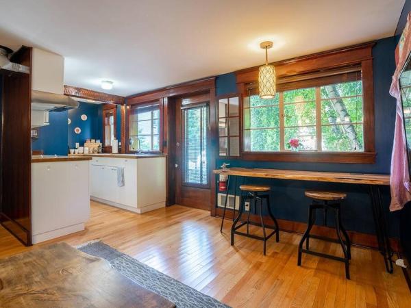 Charming 1bd Suite in Capitol Hill - Foxglove Inn : photo 4 de la chambre appartement