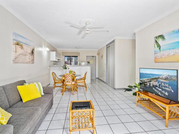 Citysider Cairns Holiday Apartments : photo 4 de la chambre appartement - vue sur piscine