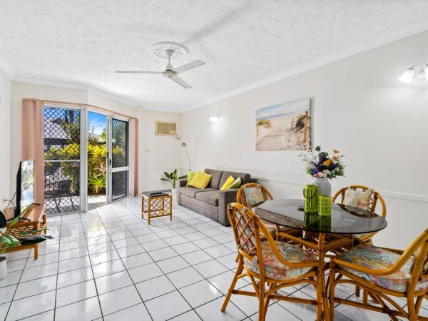 Citysider Cairns Holiday Apartments : photo 1 de la chambre appartement - vue sur piscine