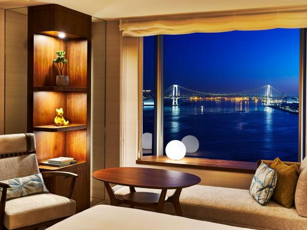 InterContinental Tokyo Bay, an IHG Hotel : photo 10 de la chambre classic twin room japanese lounge access with bay view
