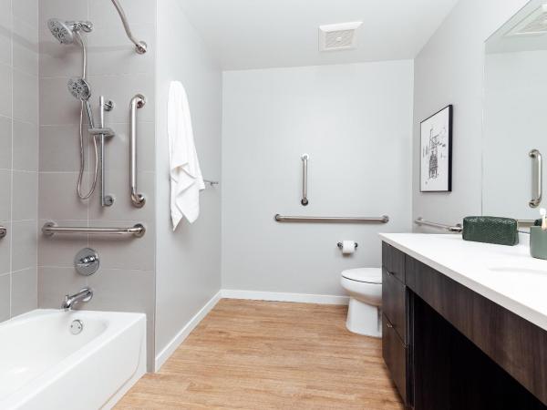 Mint House Denver - Downtown Union Station : photo 2 de la chambre two-bedroom apartment, accessible