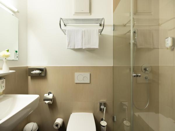 Hotel Imperial : photo 5 de la chambre chambre double lit queen-size