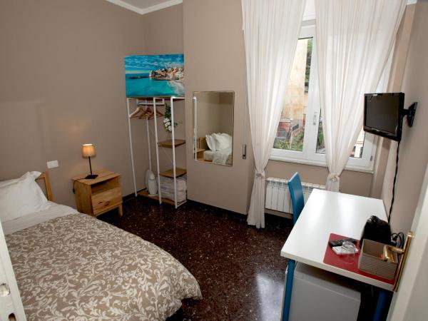 Casa Vittoria di San Martino Affittacamere : photo 2 de la chambre chambre simple standard