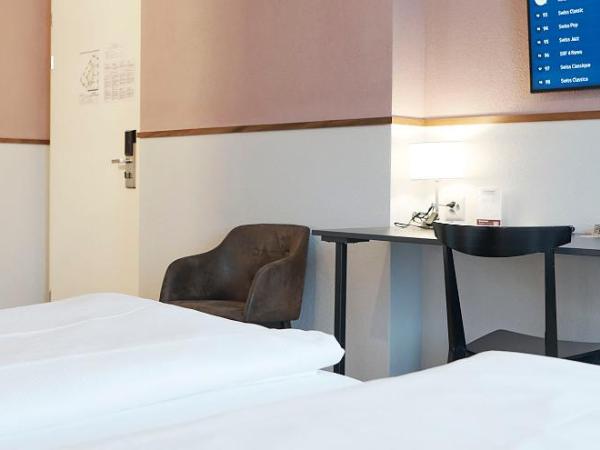 Hotel Hottingen : photo 5 de la chambre chambre triple confort