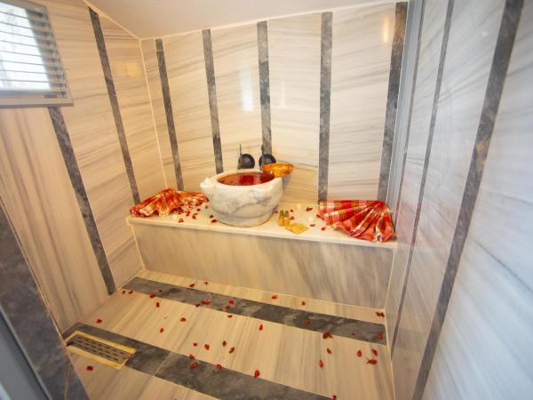 MAGİA HOTEL : photo 4 de la chambre chambre lit king-size supérieure