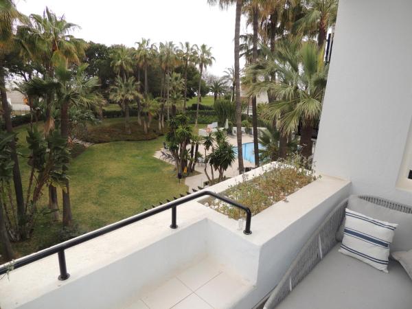 Jardines de las Golondrinas : photo 8 de la chambre appartement - vue sur mer