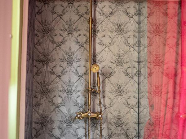 Maison Giannino : photo 10 de la chambre chambre double avec salle de bains privative