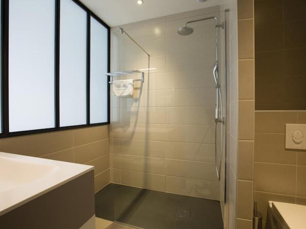 James Boutique Hôtel Colmar centre : photo 4 de la chambre chambre double supérieure