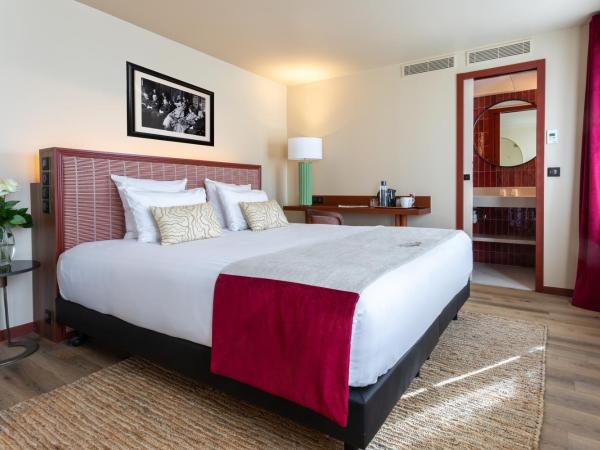 Hotel Sacha : photo 10 de la chambre chambre deluxe double ou lits jumeaux