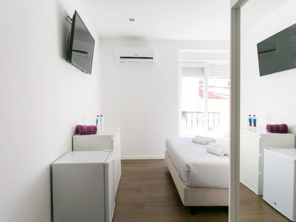 Golden Stay - B&B Experience : photo 2 de la chambre suite avec balcon