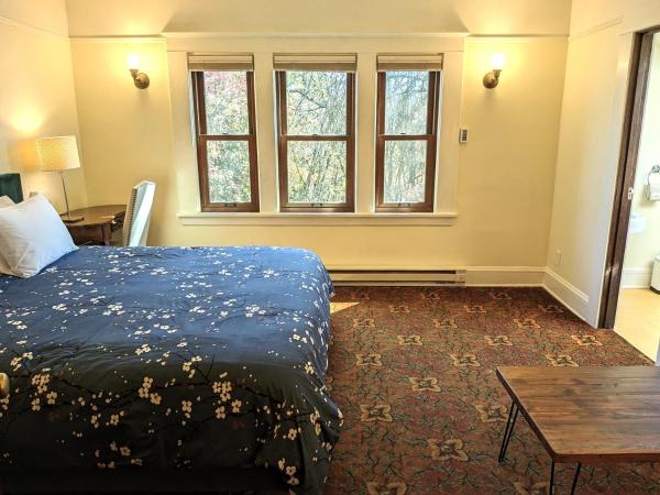 Bluebird Guesthouse : photo 1 de la chambre chambre lit king-size standard