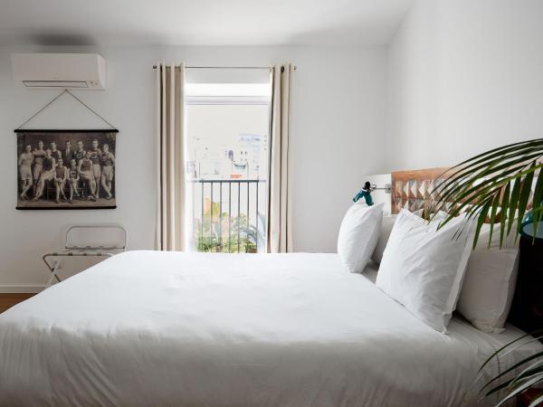 Casa Apollo Guesthouse : photo 2 de la chambre chambre double - vue sur piscine