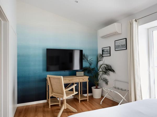 Casa Apollo Guesthouse : photo 3 de la chambre suite lit queen-size - vue sur piscine