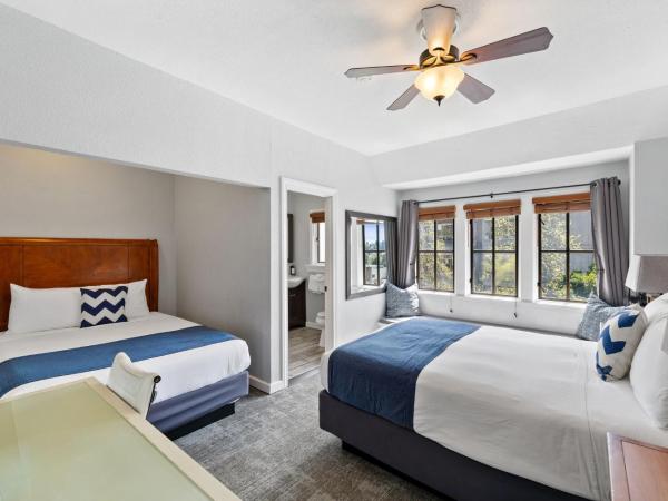 College Inn Hotel : photo 1 de la chambre premium double room - two queen beds, private bathroom
